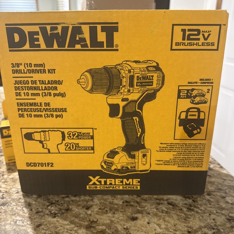 DEWALT DCD701F2 12V Cordless Drill Driver Kit