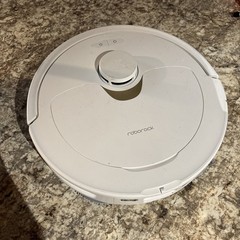 Roborock Q Revo QXOPEA (Robot Only) For Parts not working AS IS PARTS/RRPAIR