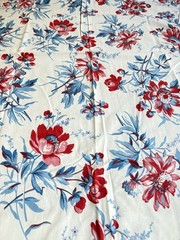 Gorgeous NEW April Cornell Tablecloth 54×54 ~ White “Friendship” ~ New 2026!