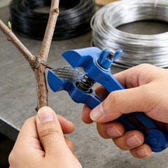 Hand Held Vice Clamp Portable Handheld Vise Household Mini Jaw Vice 17cm/6.69 In