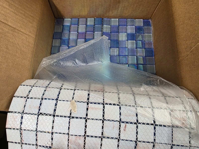 Classic Pool Tile CT GL-627E 1"x1" blue blend 6 sheets/6sqft gallery