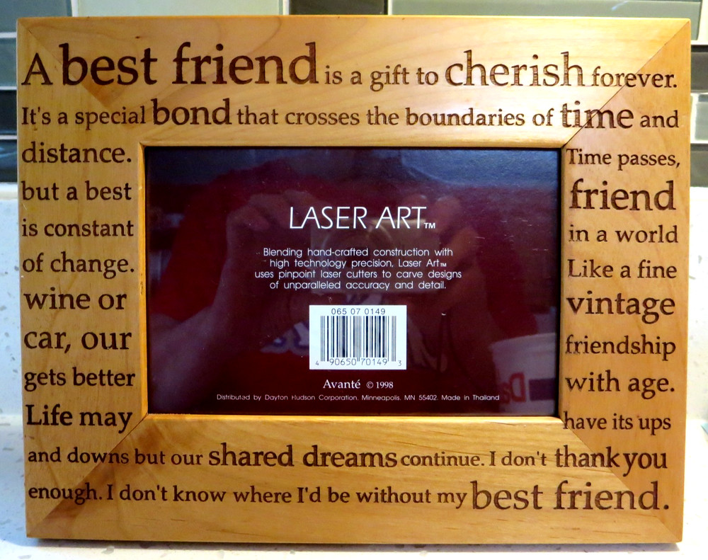 NEW AVANTE LASER ART Nice Wood Picture Frame A BEST FRIEND Saying Gift 4×6 Photo