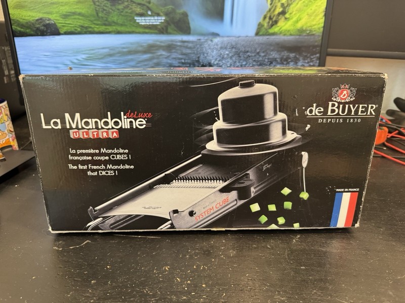 De Buyer La Mandoline Delux Ultra Slice Dice System. Lightly Used In Great Cond