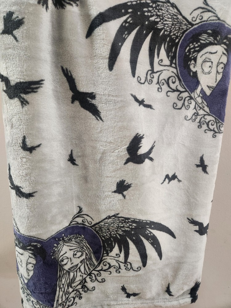 TIM BURTONS CORPSE BRIDE SUPER SOFT PLUSH THROW NWT 50IN X 70IN 100% POLYESTER