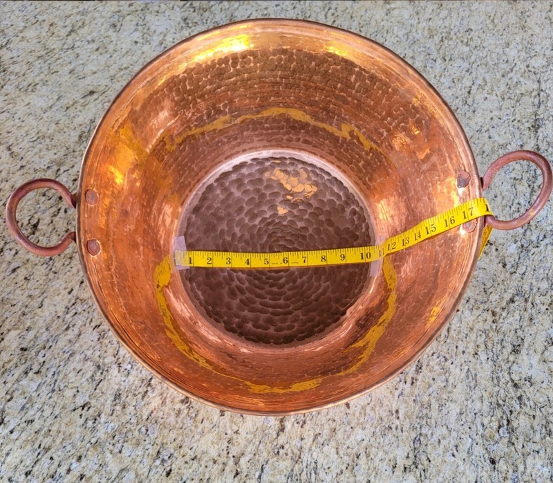 CAZO DE COBRE 17" inch MICHOACANO COPPER POT 18MM GAUGE. gallery