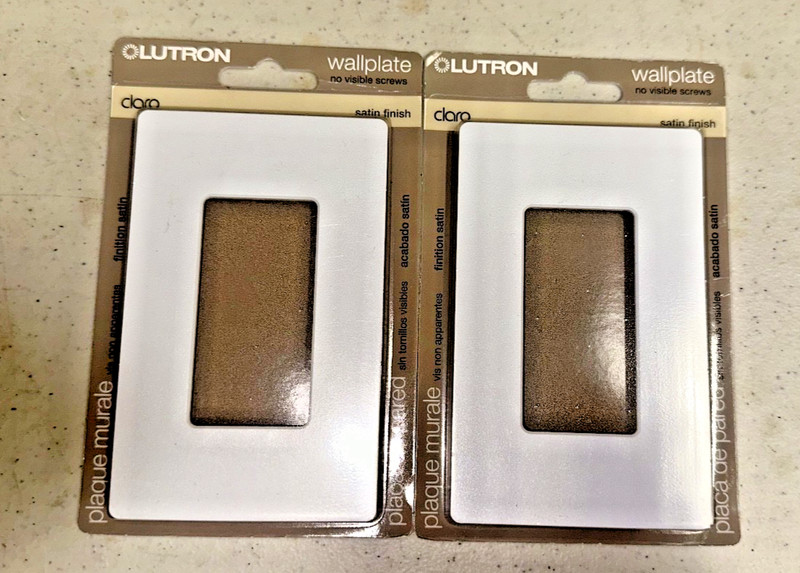 Lutron Claro 1-Gang Wallplate (Satin) - Glacier White - SC-1-GL gallery