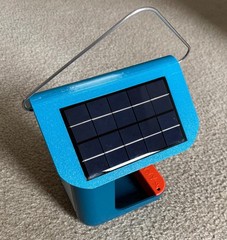 Replacement solar roof. Compatible with the Original and Pro Bird Buddy Feeder