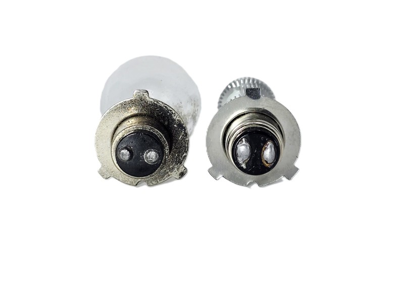 💡Pair Hi/Lo LED Headlight Bulbs for P15D-3 P15D25-3 J-Type Base 12V35/35W AC/DC gallery