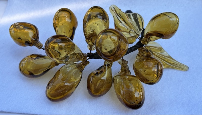 Artisan VTG Handblown Amber Color Glass Grape Cluster MCM No Chips Fruit