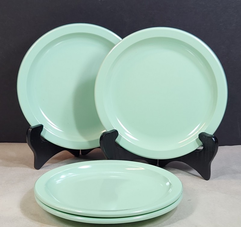 DALLAS WARE 4 Small Plates Mint Jade Green P-67 Melamine Dallas Texas USA 6.5in