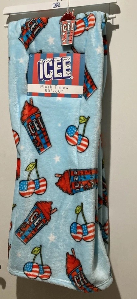 ICEE USA Patriotic Plush Throw Blanket 50×60 Stars Red White Blue Soft NWT