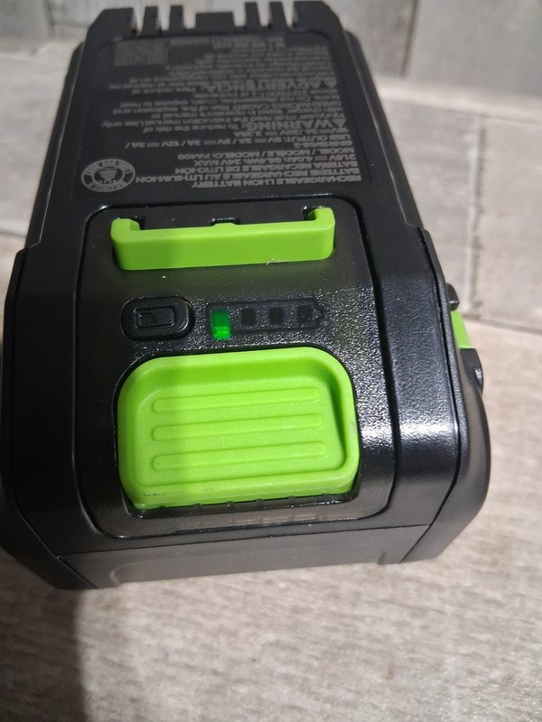 New Open Box Greenworks 24V POWERALL 4.0Ah Lithium-Ion USB C Power Tool Battery gallery