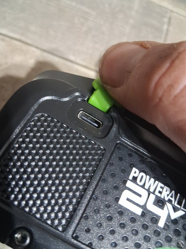 New Open Box Greenworks 24V POWERALL 4.0Ah Lithium-Ion USB C Power Tool Battery gallery