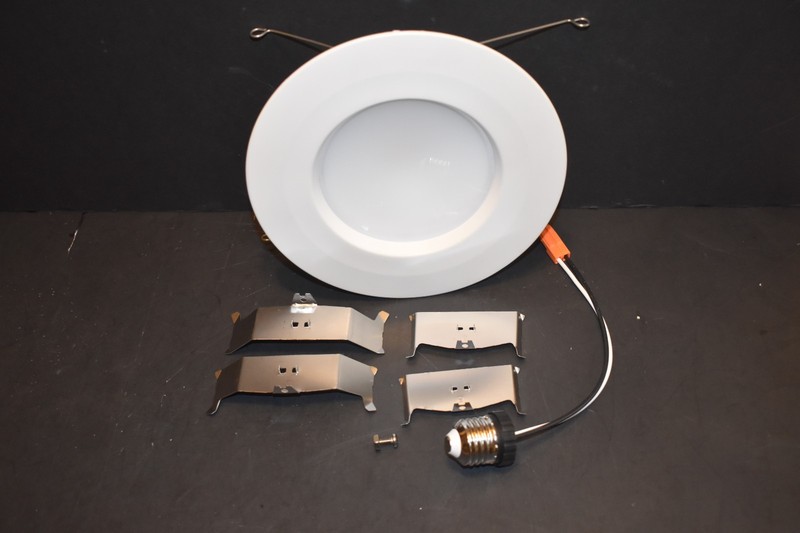 Commerical Electric Led Retro Fit Kit With E26 Screw-In Adapter