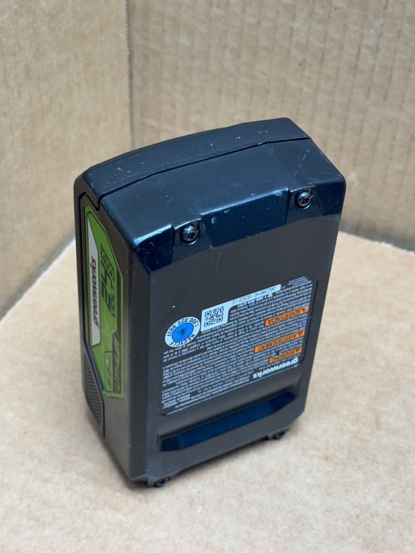GENUINE GREENWORKS 24V MAX 5.0AH USB RECHARGEABLE BATTERY - [BAG710] gallery