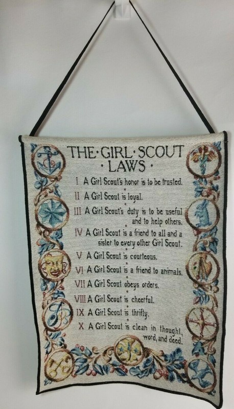 Girl Scouts Law Tapestry Wall Hanging Bannerette 13 x 18 in.
