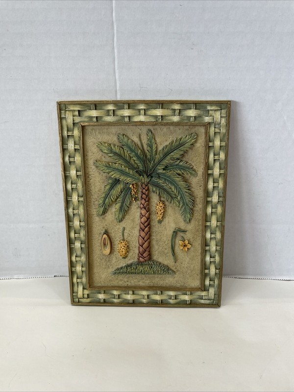 WALL ART PLAQUE 3D TEXTURED PALM TREE WITH BASKET WEAVE STYLE BORDER 7 X 5