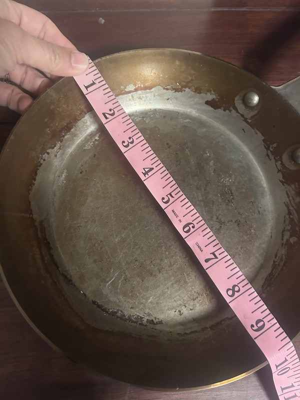 De Buyer Mineral B Pro Carbon Steel Fry Pan Nonstick 9.5” gallery