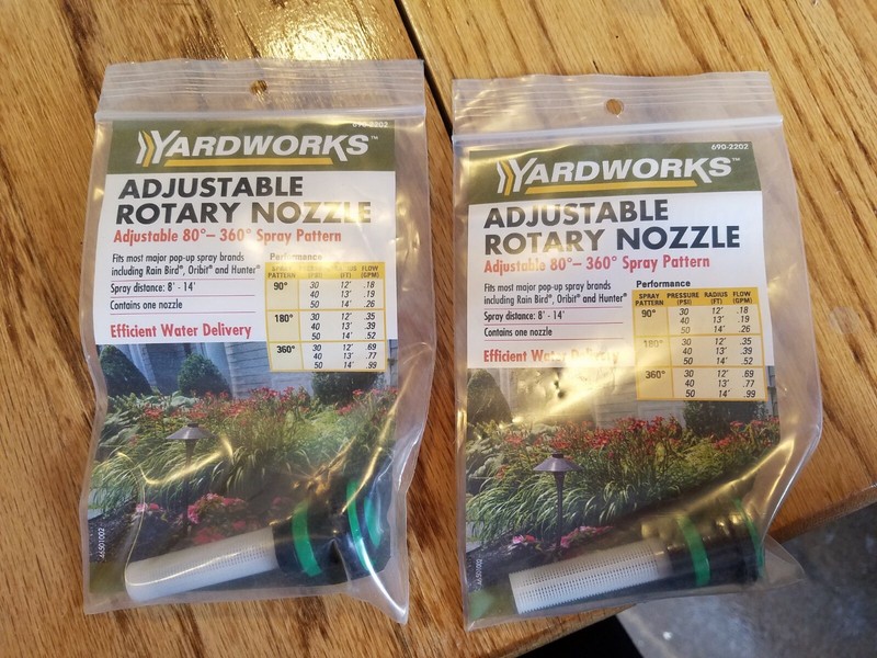 Adjustable Rotary Nozzle 80-360 degrees spray Yardworks NEW! 6902202 Lot x2
