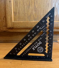 Doyle 7in Metal Speed Square Framing/Rafter Triangle, Degree Markings, Black