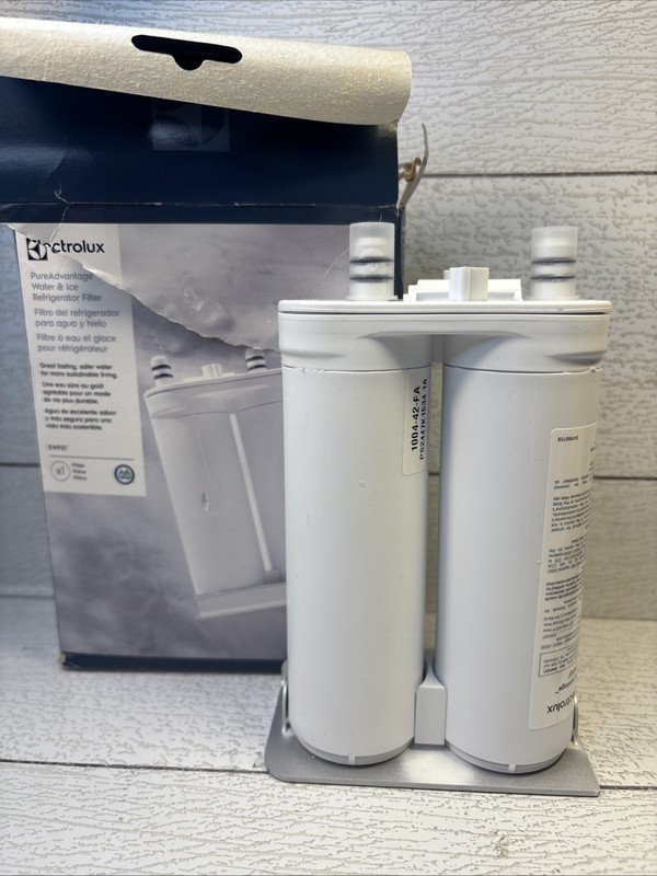 ELECTROLUX PUREADVANTAGE EWF01 REFRIGERATOR WATER FILTER (OPEN BOX)