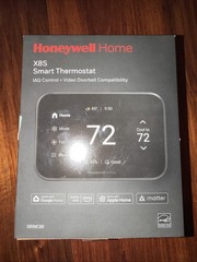 Honeywell X8S Smart Thermostat Black X8VMC8B