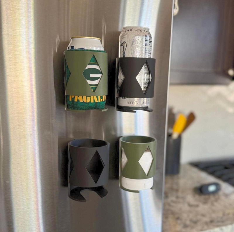 Nic’Tainter Magnet Can Holder | Toolbox for Beer, Soda, Pouches, Paint, Gift