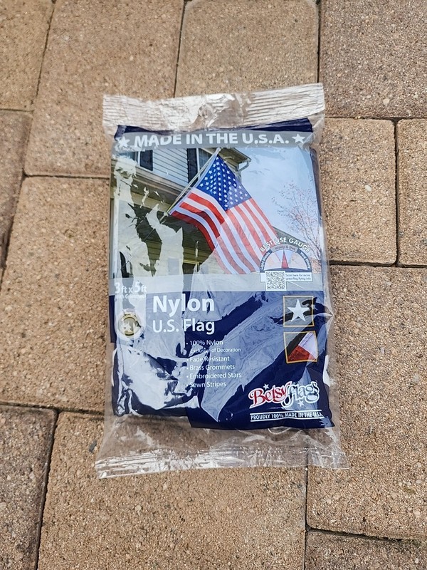 New Betsy Flags American Flag Grommets Embroidered Stars United States US NIP